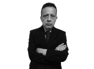 Cesar Arenas Salazar