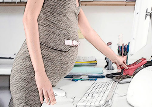 Terminación del contrato para trabajadora en embarazo: ¿qué pautas debes tener en cuenta?
